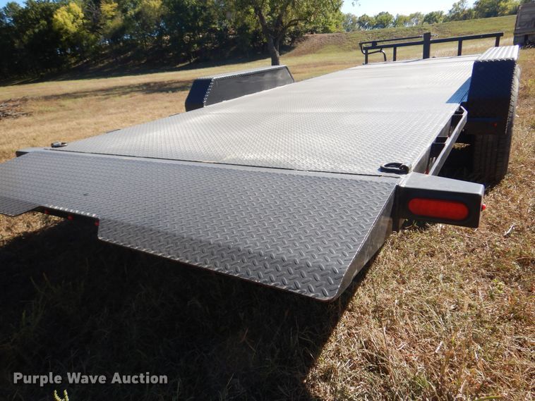 image for item KO9923 2018 Lamar  tilt deck equipment trailer