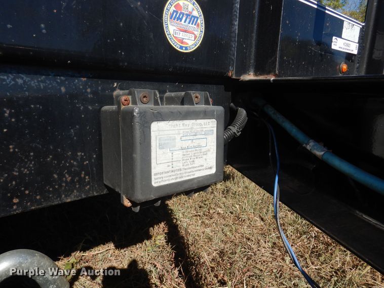 image for item KO9923 2018 Lamar  tilt deck equipment trailer