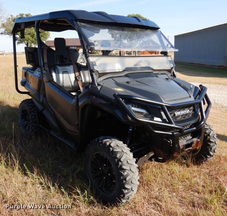 image for item KO9932 2016 Honda Pioneer 1000  utility vehicle