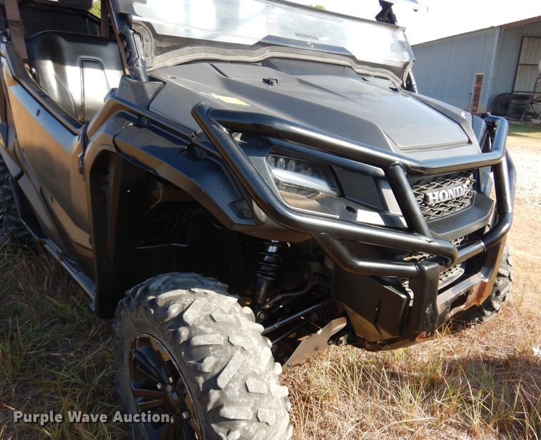 image for item KO9932 2016 Honda Pioneer 1000  utility vehicle