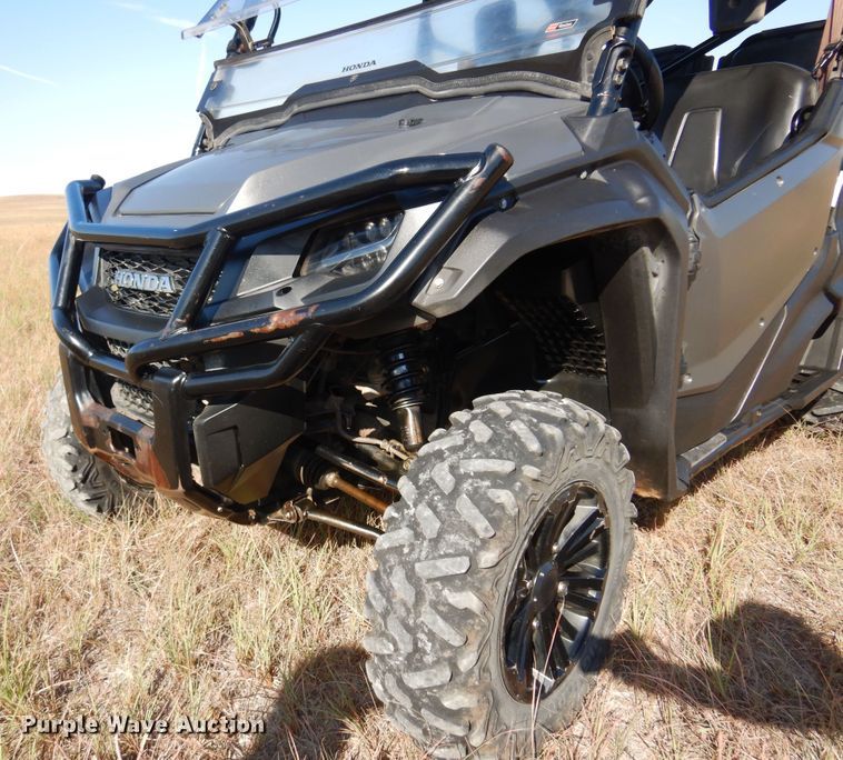 image for item KO9932 2016 Honda Pioneer 1000  utility vehicle