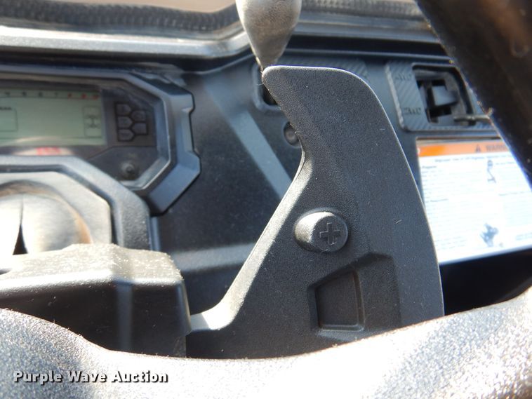 image for item KO9932 2016 Honda Pioneer 1000  utility vehicle