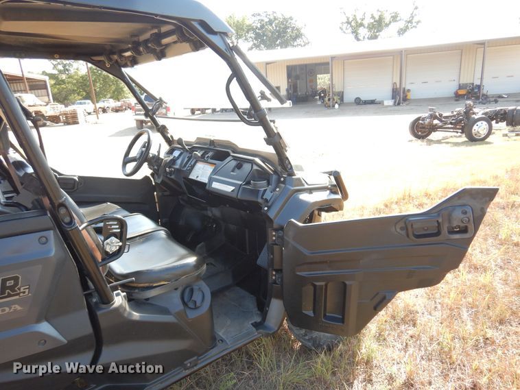 image for item KO9932 2016 Honda Pioneer 1000  utility vehicle