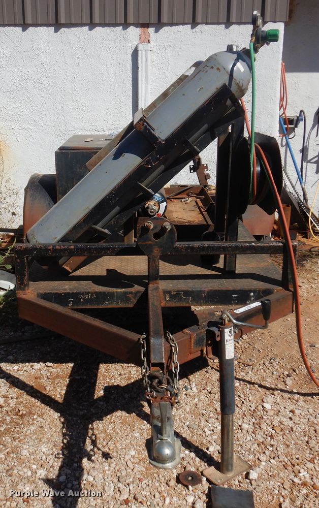 image for item KO9981 Shop built  welding trailer