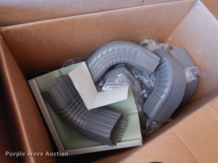 image for item KO9982 2011 Haulmark  enclosed cargo trailer