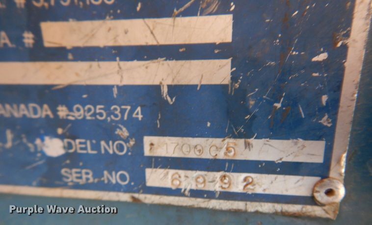 image for item KO9982 2011 Haulmark  enclosed cargo trailer