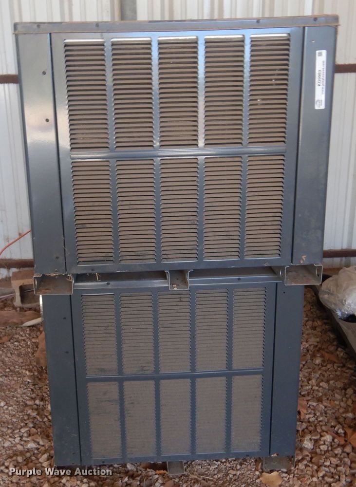 image for item KO9983 (2) Goodman GPC1430H41GB combination AC units