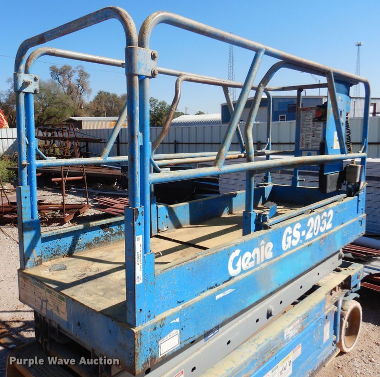 image for item KO9987 Genie GS-2032  scissor lift