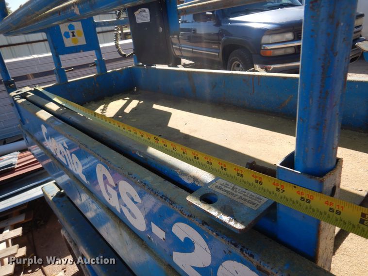 image for item KO9987 Genie GS-2032  scissor lift