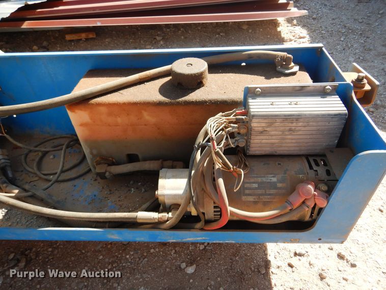 image for item KO9987 Genie GS-2032  scissor lift