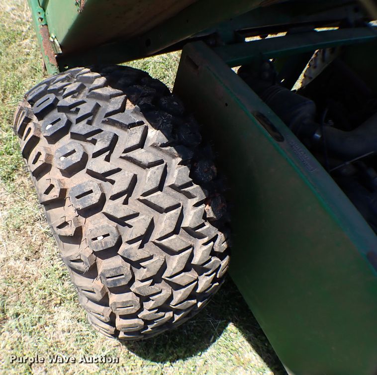 image for item KQ9702 1998 John Deere Gator  utility vehicle