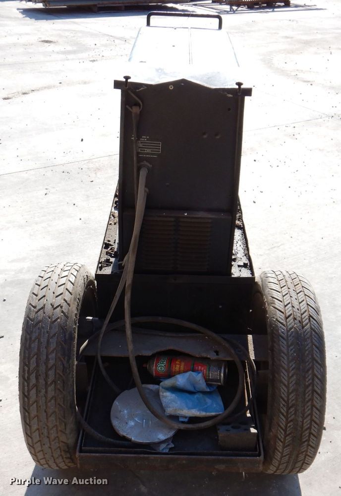 image for item KW9447 Miller Millermatic 120  welder