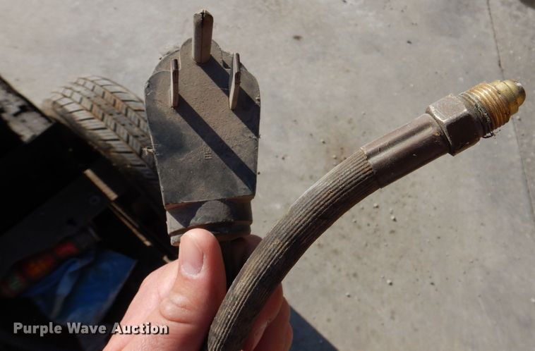 image for item KW9447 Miller Millermatic 120  welder