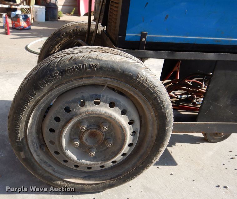 image for item KW9447 Miller Millermatic 120  welder