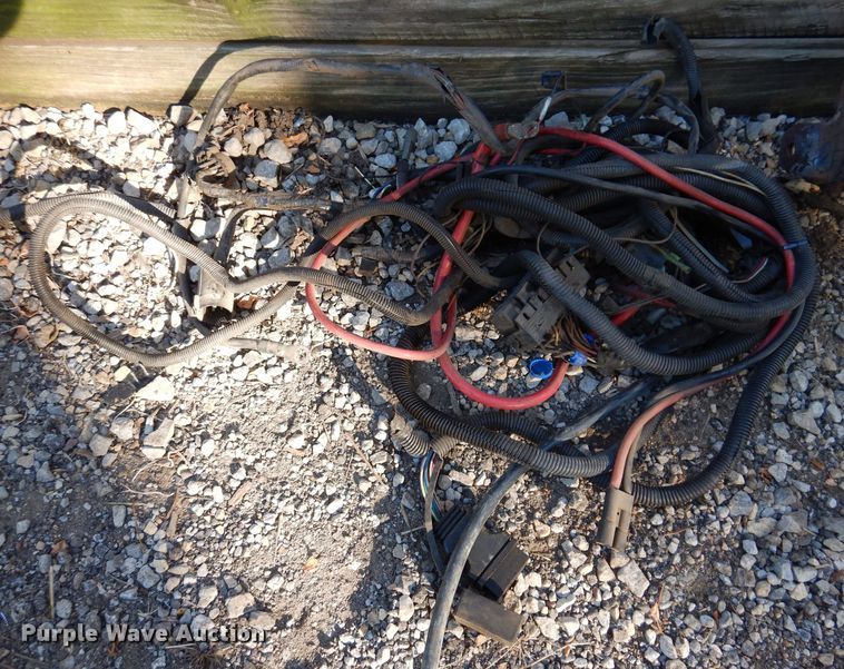 image for item KW9472 Boss  snow plow