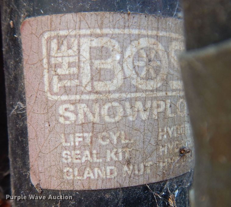 image for item KW9472 Boss  snow plow