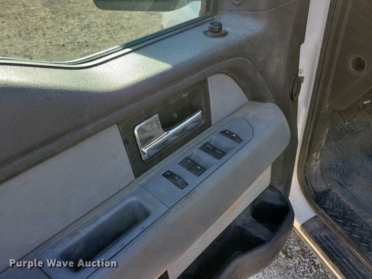 image for item KW9489 2013 Ford F150  SuperCab pickup truck