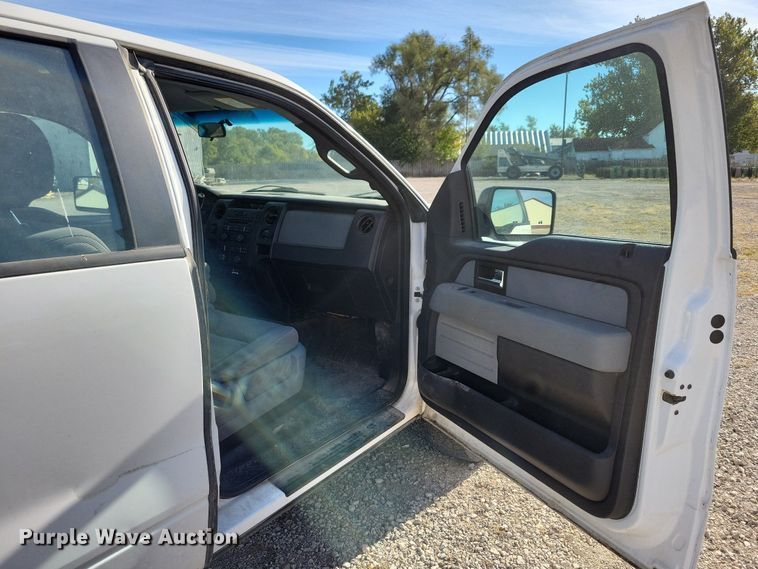 image for item KW9489 2013 Ford F150  SuperCab pickup truck