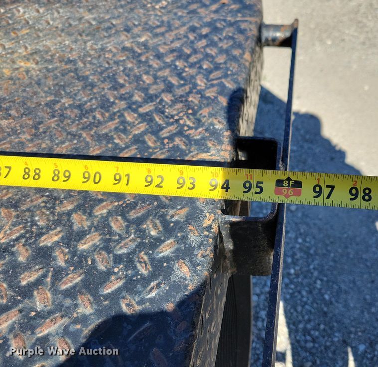 image for item KW9494 2007 Chevrolet C4500  Crew Cab flatbed truck