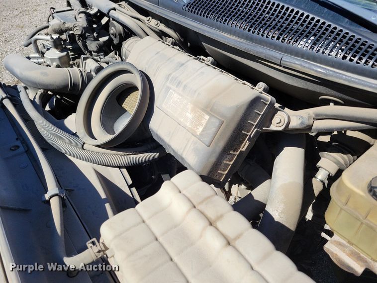 image for item KW9494 2007 Chevrolet C4500  Crew Cab flatbed truck