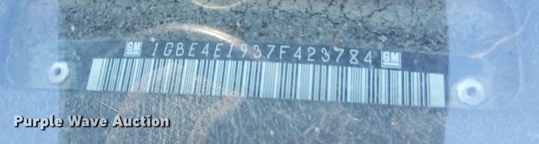 image for item KW9494 2007 Chevrolet C4500  Crew Cab flatbed truck