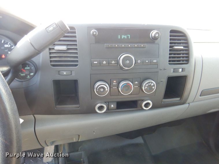 image for item KW9509 2010 Chevrolet Silverado 1500  Ext. Cab pickup truck