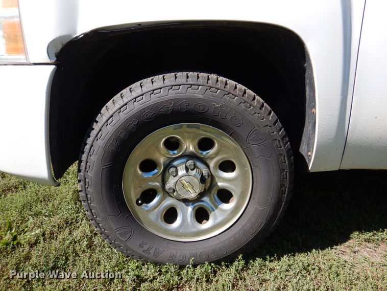 image for item KW9509 2010 Chevrolet Silverado 1500  Ext. Cab pickup truck