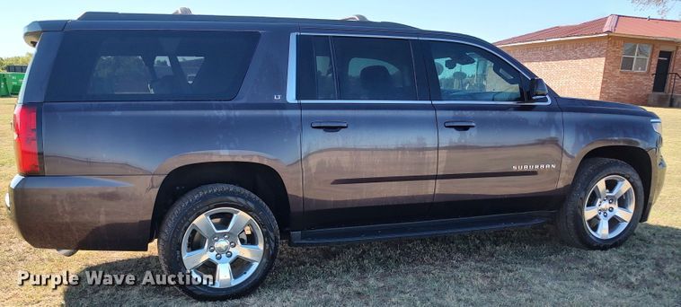 image for item LK9850 2015 Chevrolet Suburban 1500  SUV