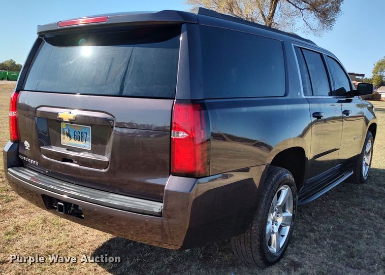 image for item LK9850 2015 Chevrolet Suburban 1500  SUV