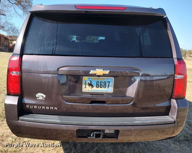 image for item LK9850 2015 Chevrolet Suburban 1500  SUV