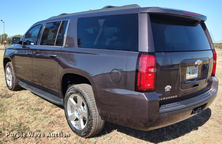 image for item LK9850 2015 Chevrolet Suburban 1500  SUV