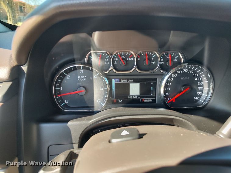 image for item LK9850 2015 Chevrolet Suburban 1500  SUV