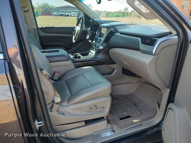 image for item LK9850 2015 Chevrolet Suburban 1500  SUV