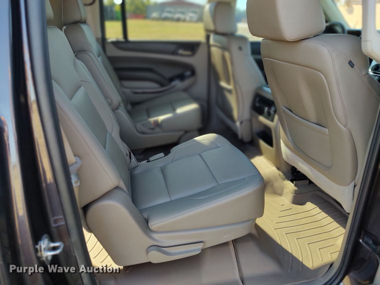 image for item LK9850 2015 Chevrolet Suburban 1500  SUV