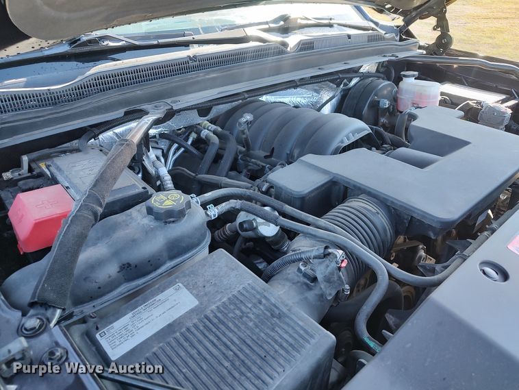 image for item LK9850 2015 Chevrolet Suburban 1500  SUV