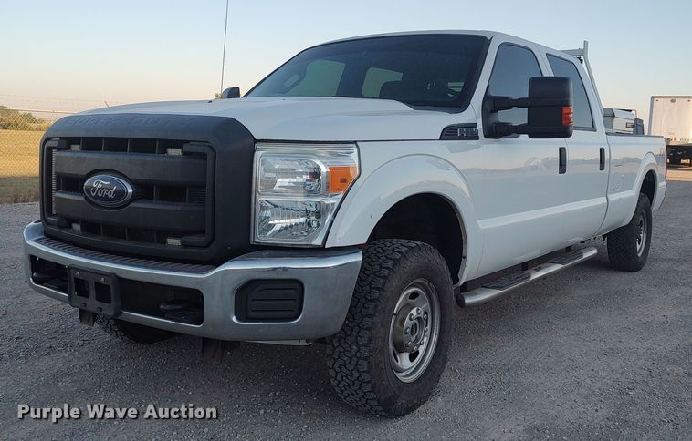 image for item LK9873 2015 Ford F250 Super Duty  Crew Cab pickup truck