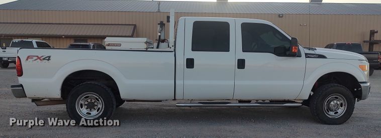 image for item LK9873 2015 Ford F250 Super Duty  Crew Cab pickup truck
