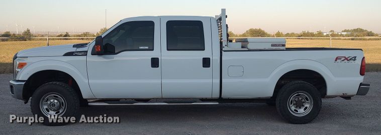 image for item LK9873 2015 Ford F250 Super Duty  Crew Cab pickup truck