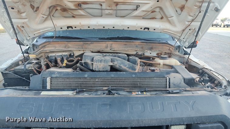 image for item LK9873 2015 Ford F250 Super Duty  Crew Cab pickup truck