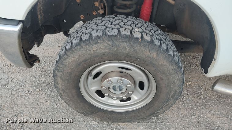 image for item LK9873 2015 Ford F250 Super Duty  Crew Cab pickup truck