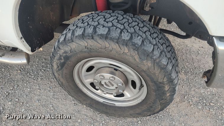 image for item LK9873 2015 Ford F250 Super Duty  Crew Cab pickup truck