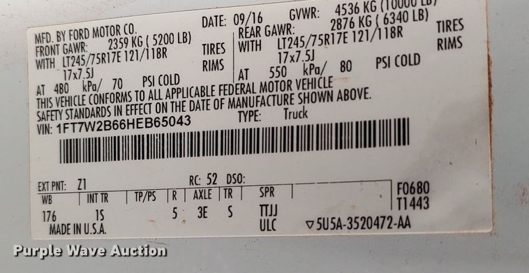 image for item LK9874 2017 Ford F250  Super Duty  Crew Cab pickup truck