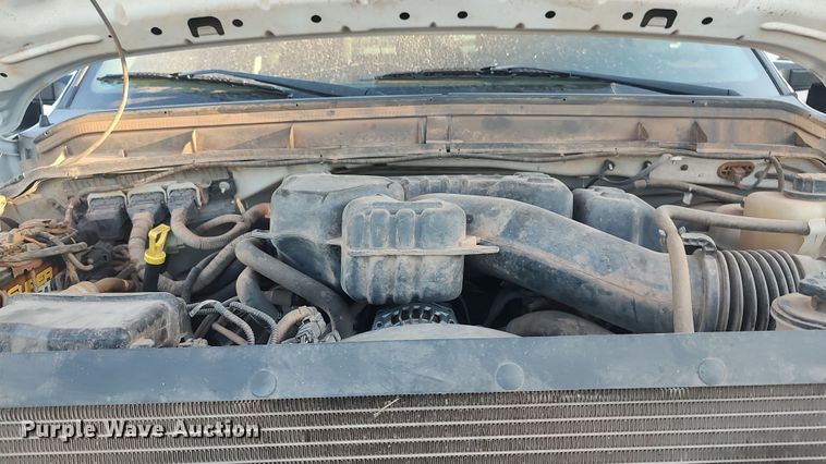 image for item LK9875 2016 Ford F250 Super Duty  Crew Cab pickup truck