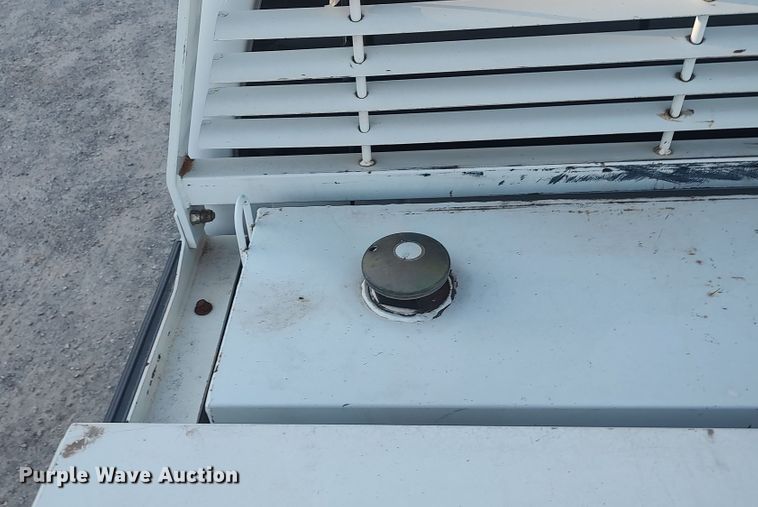 image for item LK9875 2016 Ford F250 Super Duty  Crew Cab pickup truck