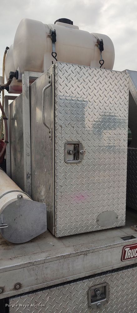 image for item LK9891 2012 Dodge Ram 5500HD  vacuum truck