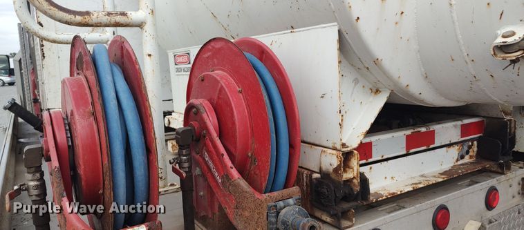 image for item LK9891 2012 Dodge Ram 5500HD  vacuum truck