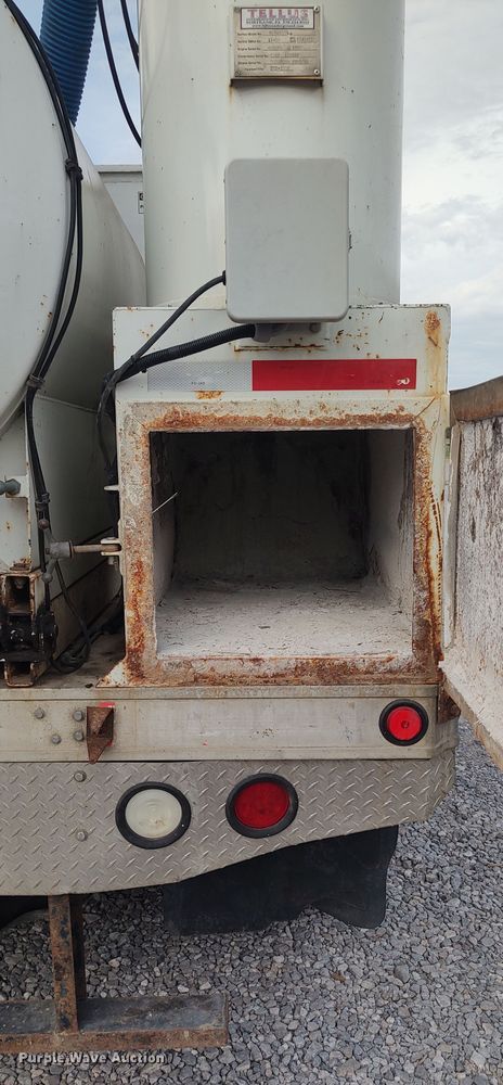 image for item LK9891 2012 Dodge Ram 5500HD  vacuum truck