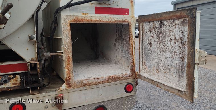 image for item LK9891 2012 Dodge Ram 5500HD  vacuum truck