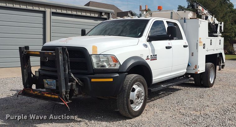 image for item LK9892 2015 Dodge Ram 5500HD  utility / service truck