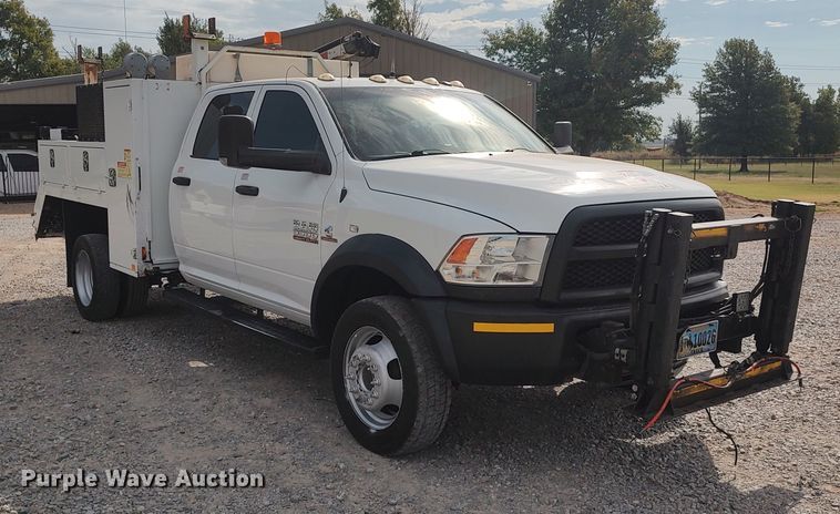 image for item LK9892 2015 Dodge Ram 5500HD  utility / service truck